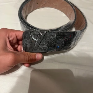 Bälte - Helt nytt storlek 105cm 