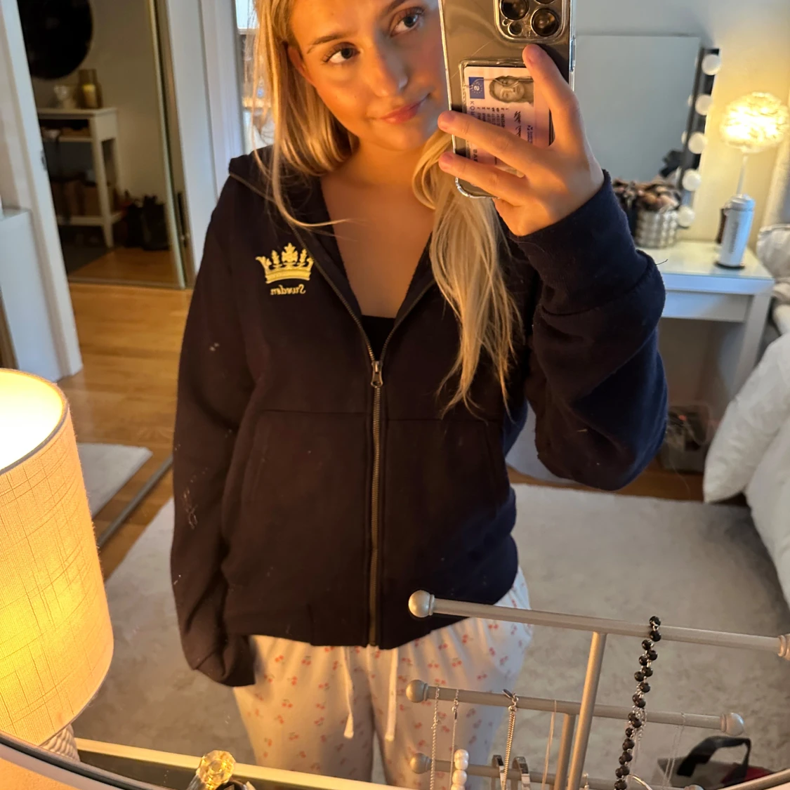 Mörkblå Sweden Zip