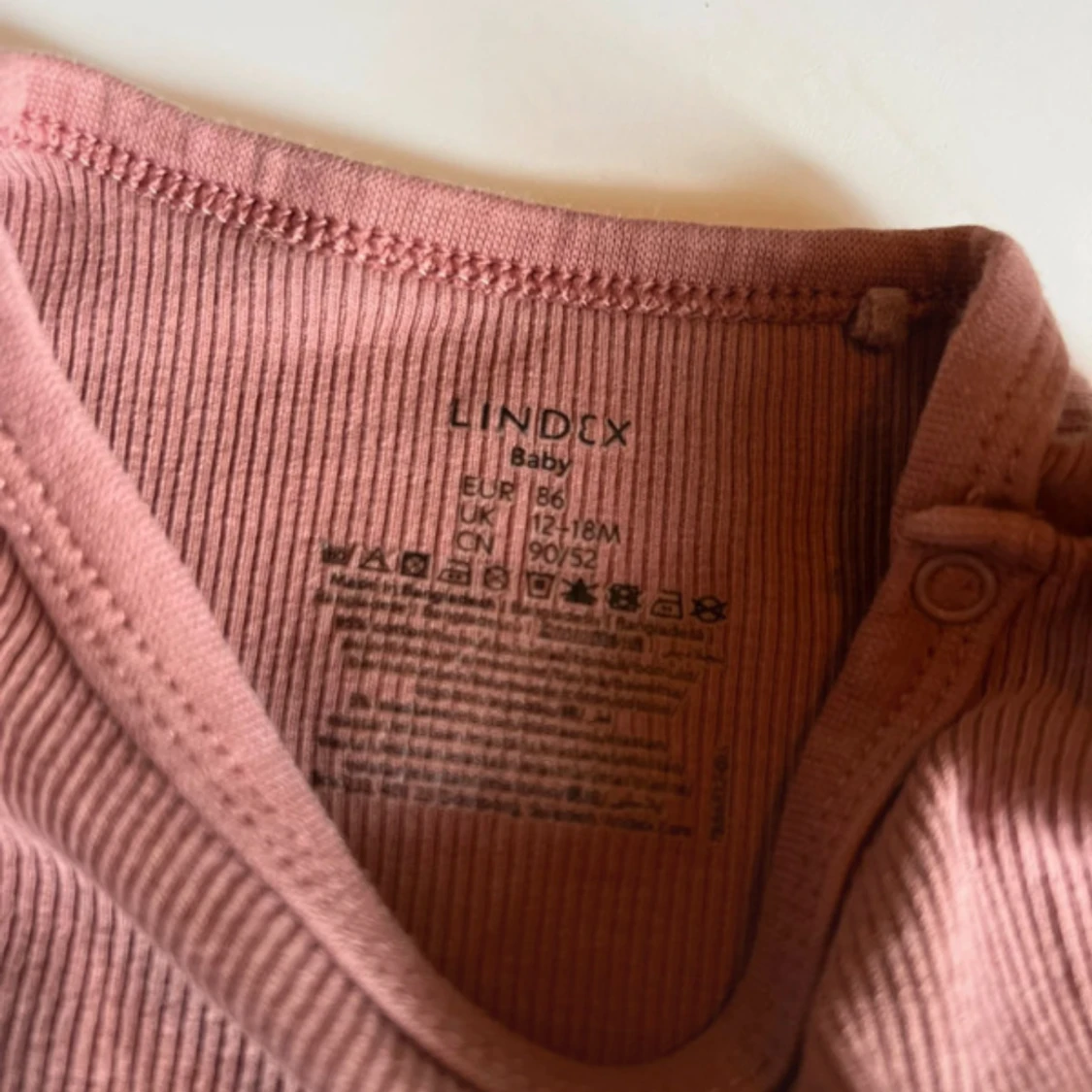 Rosa ribbad body från Lindex - 2