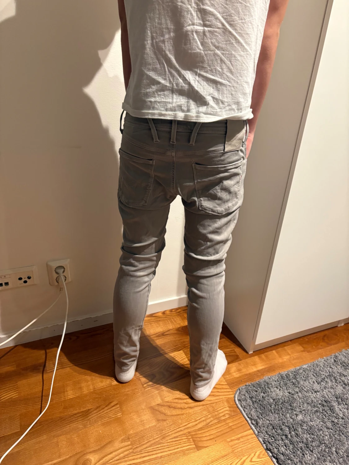Grå slimfit jeans från Replay - 1