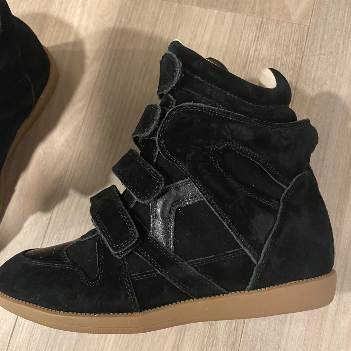 Isabel Marant bekett  - 2