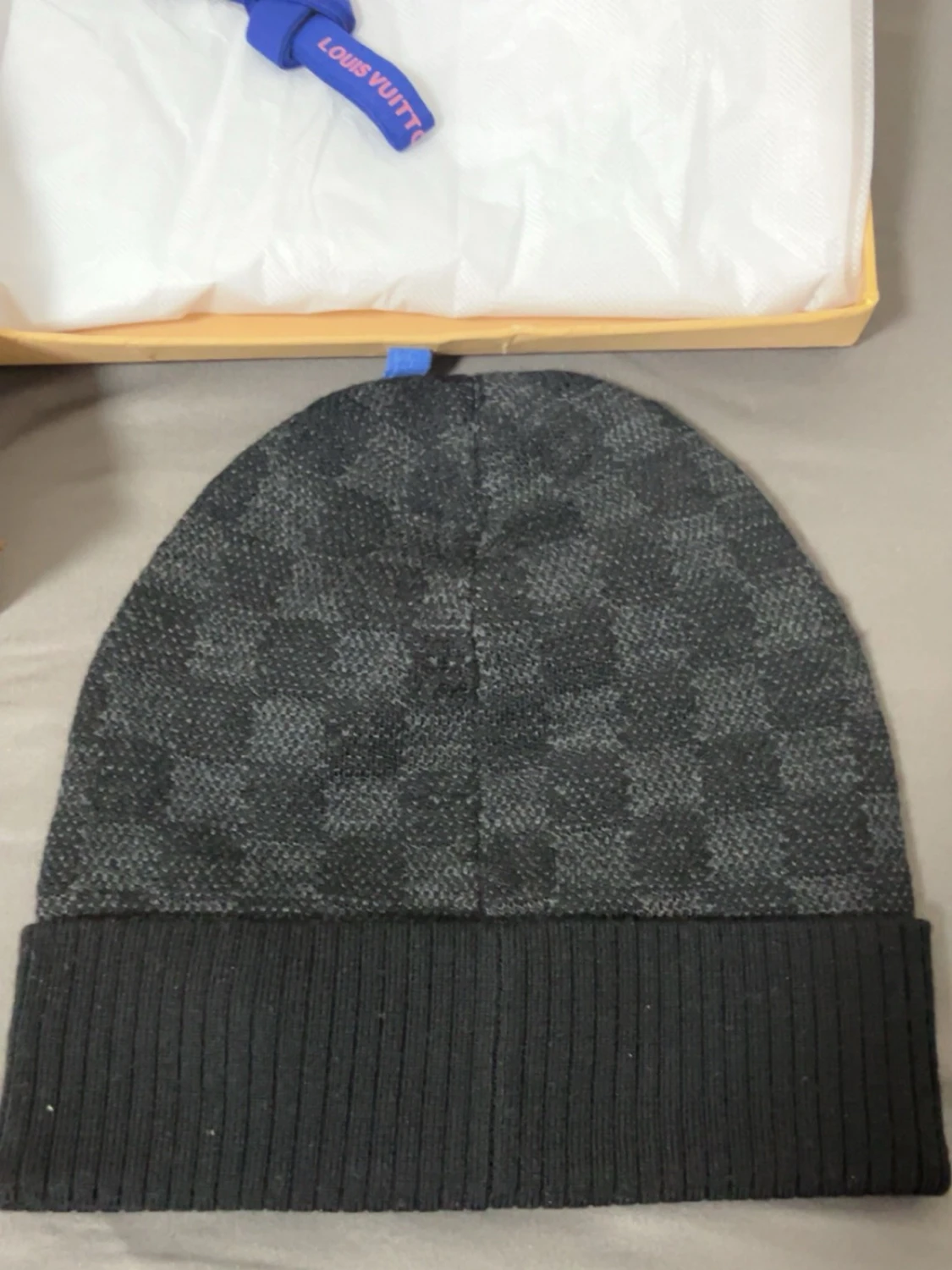 Louis Vuitton mössa och halsduk set - 4