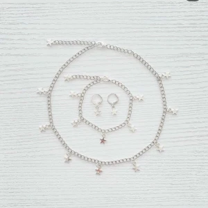 Stjärn Set Silver - Handgjorda smyckes set 🌸🌸 ,Halsbanden är justerbara mha förlägnings kedja och karbinhake, 