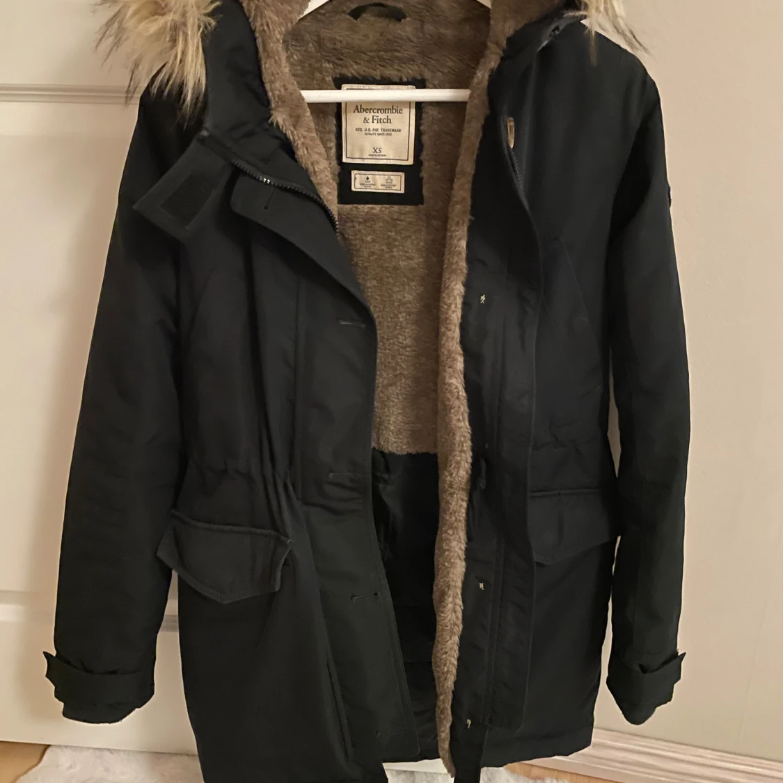 Svart vinterjacka Abercrombie & Fitch - 2