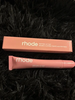 Rhode Ribbon - Helt nytt och oanvänd.