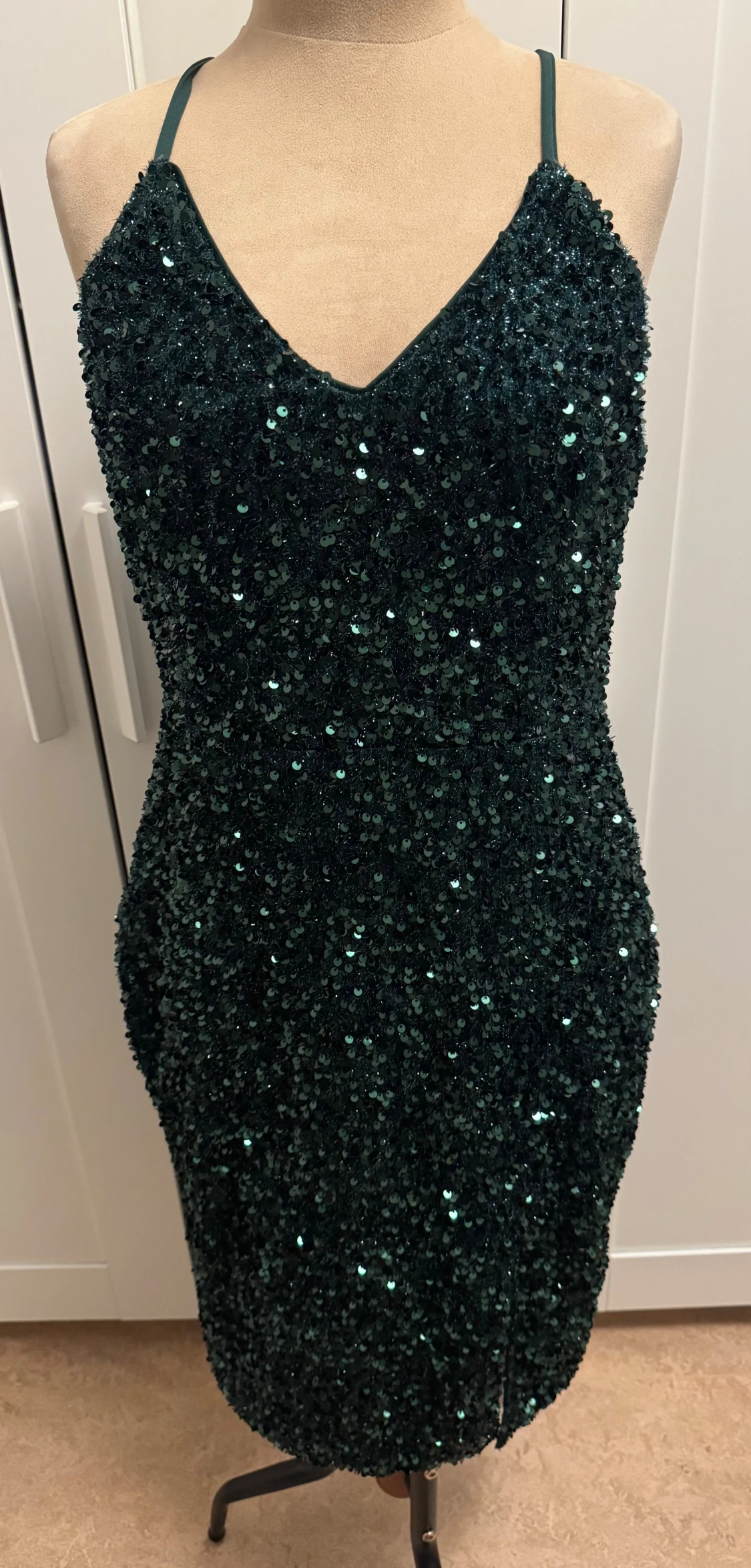 Mörkgrön glittrig klänning från SHEIN