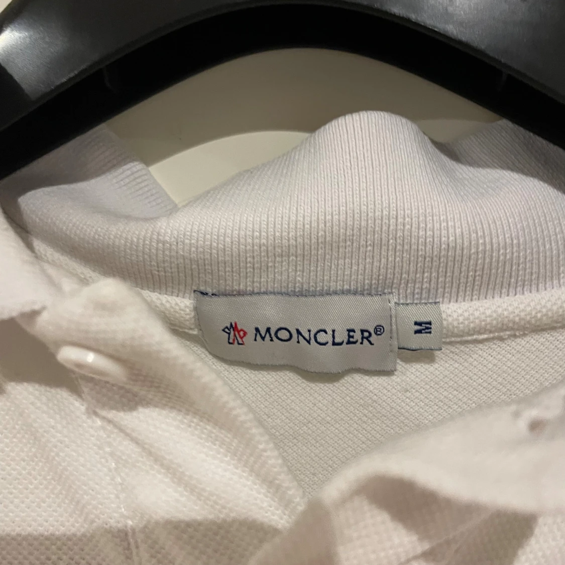 Vit Moncler pikétröja med logga - 1