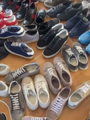 Leverantör reselling - Säljer leverantör för reselling. Via länk får du tillgång till massvis med olika leverantörer för olika typer av mode. Skor, kläder osv. Tillgång till länk får du via snap. Endast 250 kr