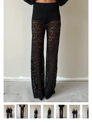 Söker dessa spets byxor - Söker ett par spetsbyxor, skicka gärna om du har några du vill sälja🩷