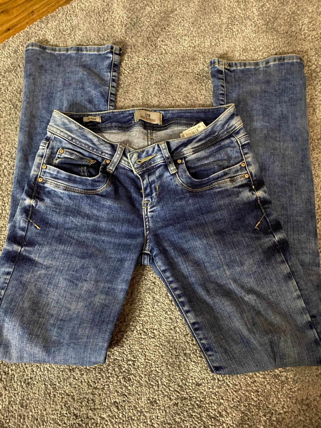 Blå jeans från LTB Valerie