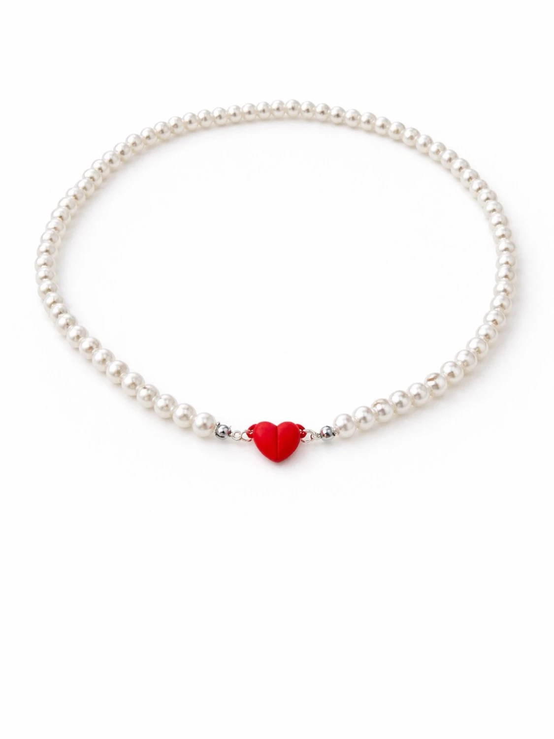 Pärl halsband med magnetisk hjärta  - 1