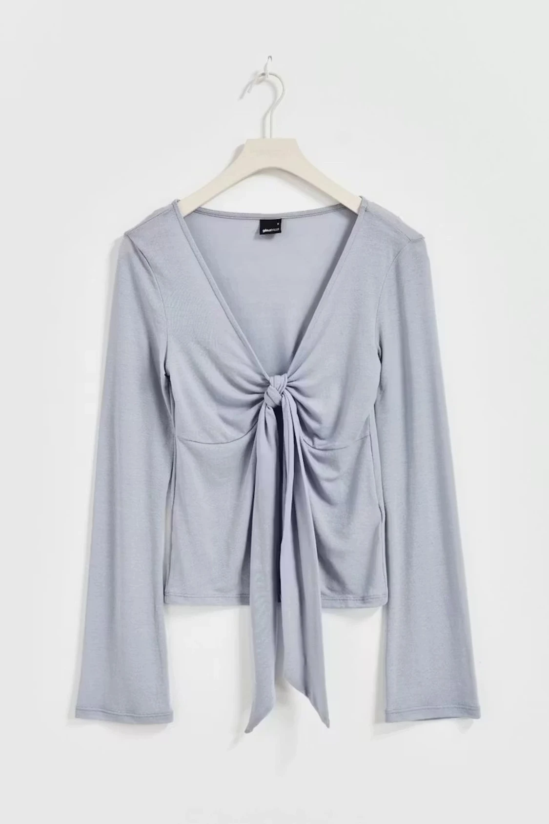 Ljusblå omlottopp från Gina Tricot