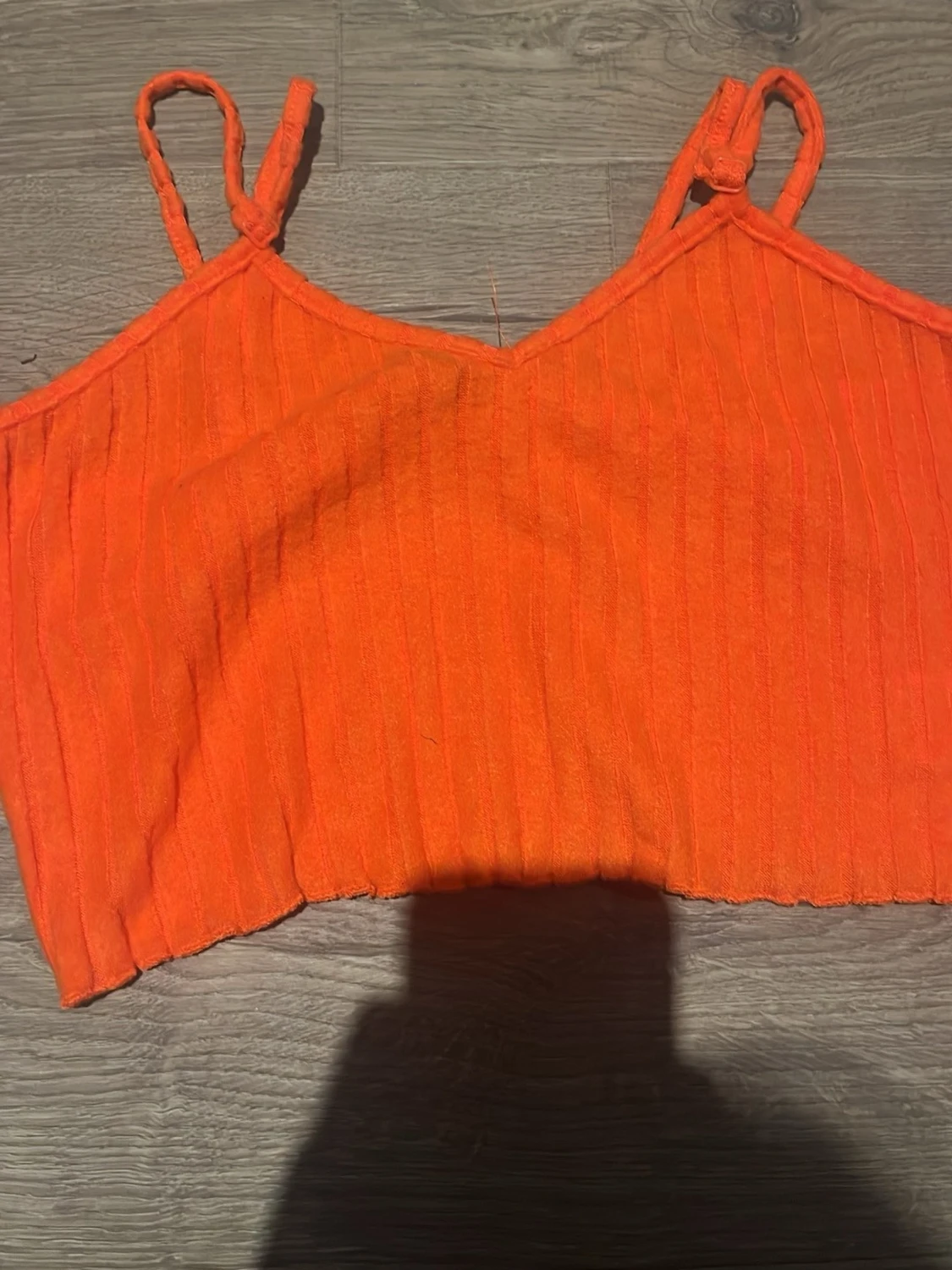 Orange ribbad linnetopp från SHEIN