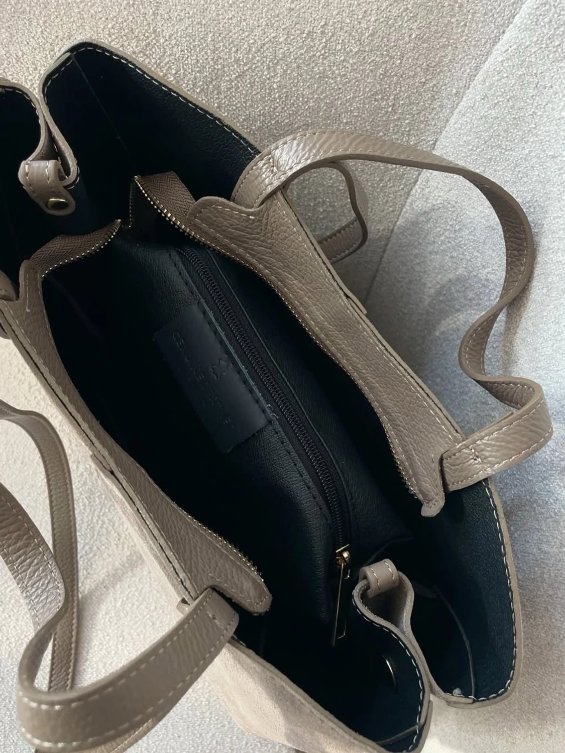 Crafted from premium 100% genuine Italian suede and leather 🇮🇹 - 2