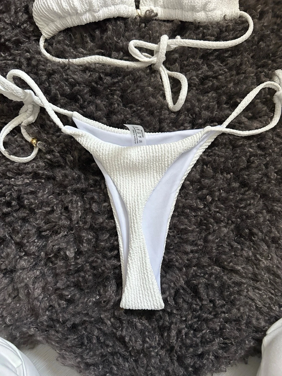 Vit ribbad bikini med knytband - 2