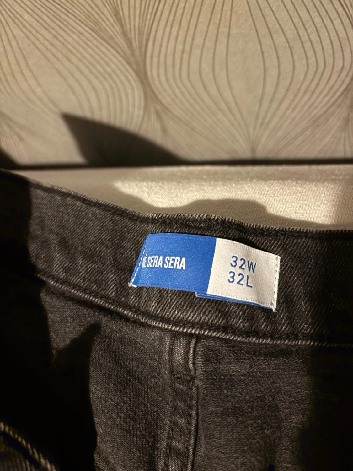 Svarta jeans från Que Sera Sera - 1