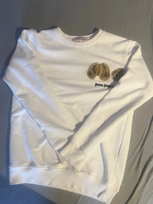 Sweatshirt - En bra sweatshirt bra nu för er som vill ha bra stil