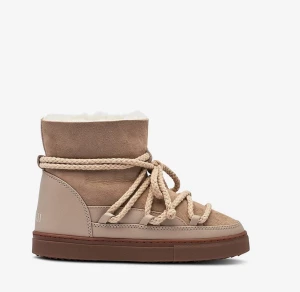 inuikiis - Säljer mina superfina beiga inukkis som har använts en vinter. De har inga defekter alls o har tagits väl hand om, ser ut o känns som nya💕