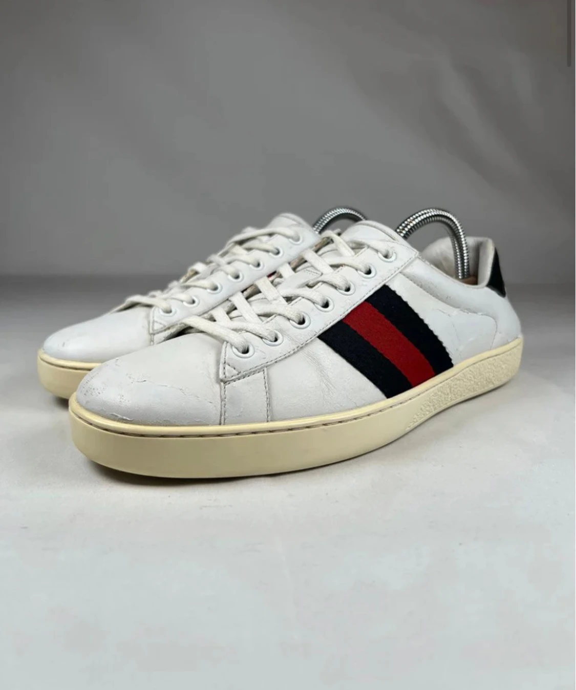 Gucci sneakers med röd och blå rand - 3