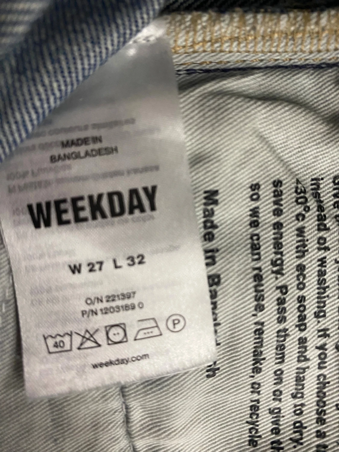 Weekday Nova Low Slim Bootcut Jeans - 4