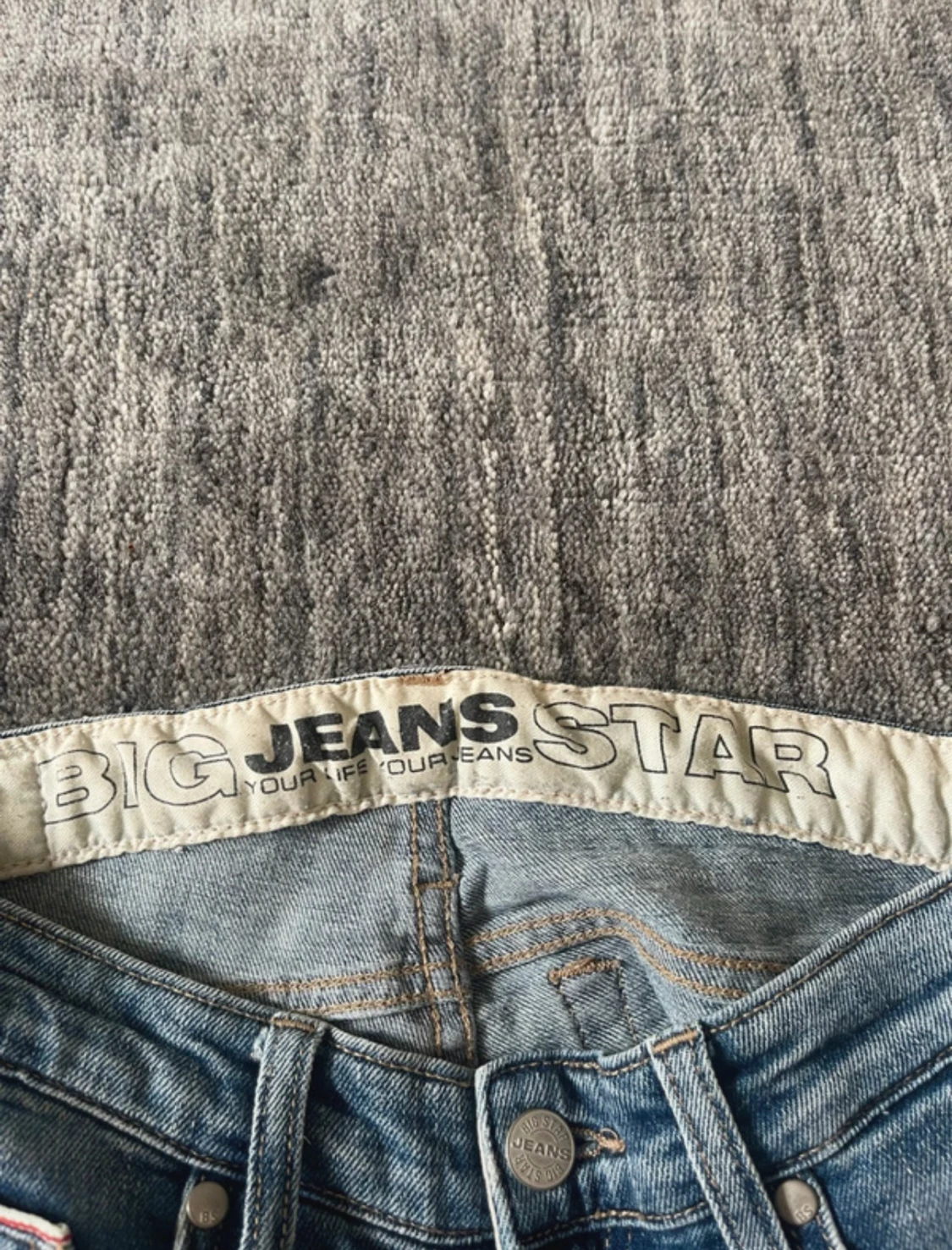 Blå bootcut jeans från Big Star - 4