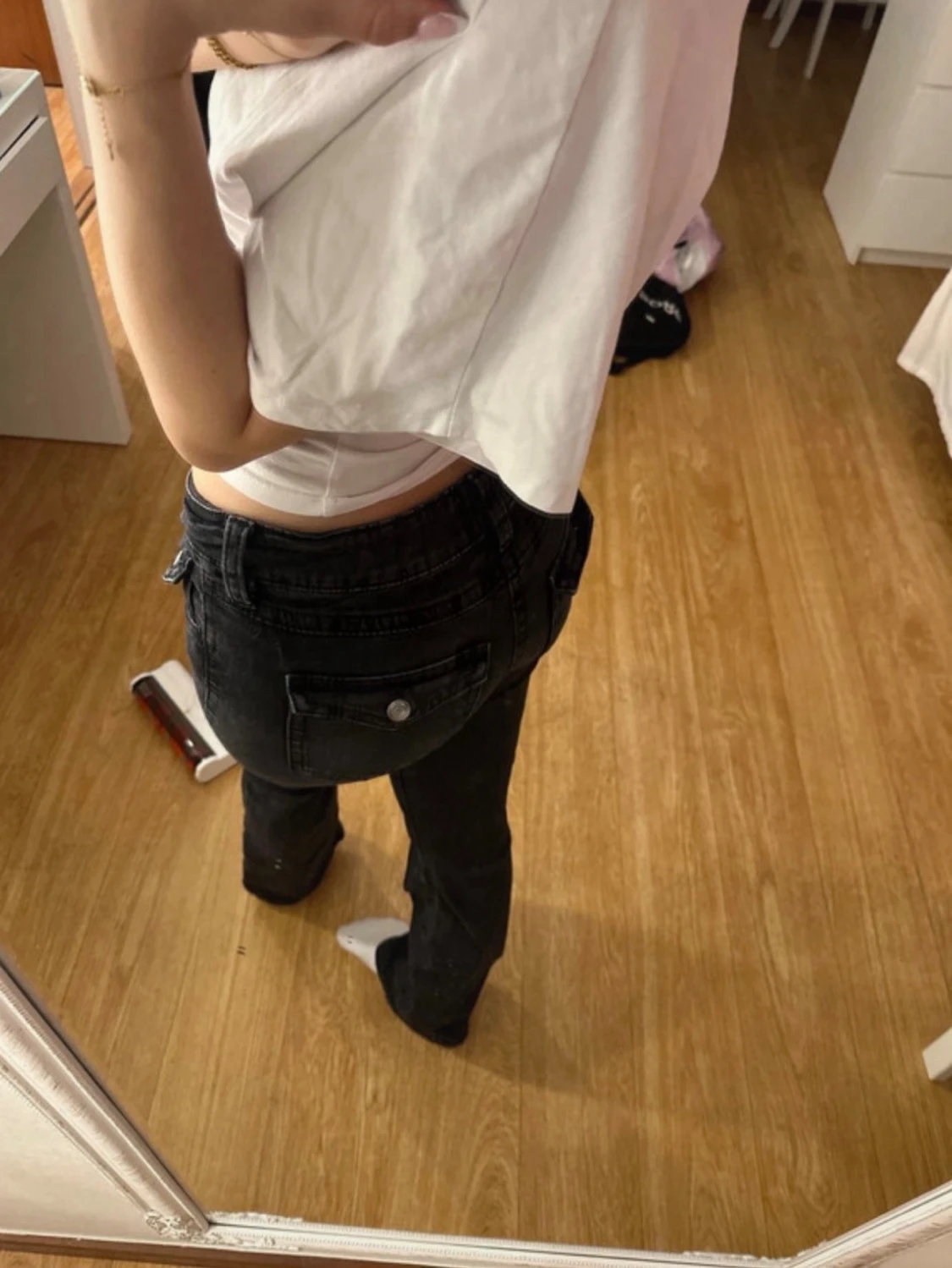 Low waist bootcut jeans - 2