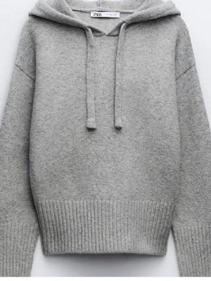Zara stickad hoodie - Populär zara stickad hoodie storlek S