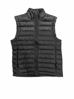 J.lindeberg svart dunväst storlek S - Snygg svart dunväst från J.linderberg med quiltad design och hög krage. Västen har dragkedja framtill och två sidofickor med dragkedja. Perfekt att slänga över en hoodie eller tröja för extra värme. Tillverkad i lätt och smidigt material med dunfyllning. Använd ett få tal gånger. Stolek s