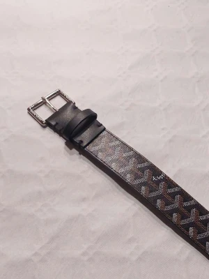 Svart Bälte - Snyggt svart bälte || 110cm långt 