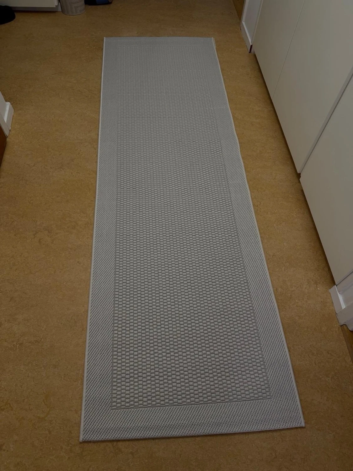 Två helt nya mattor – KM Carpets Miami (grå) – aldrig använda - 3