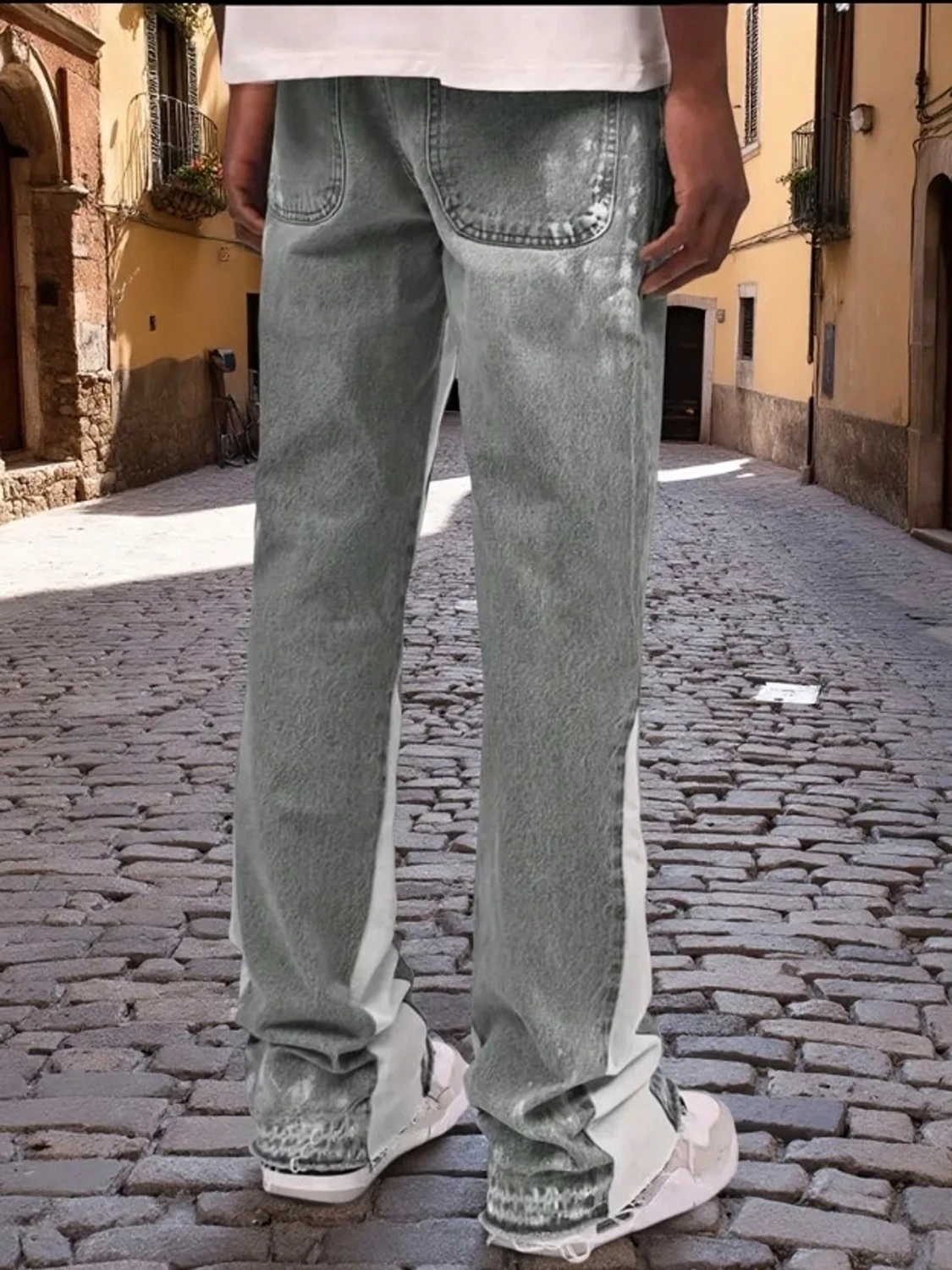 Grå jeans med vita ränder - 1