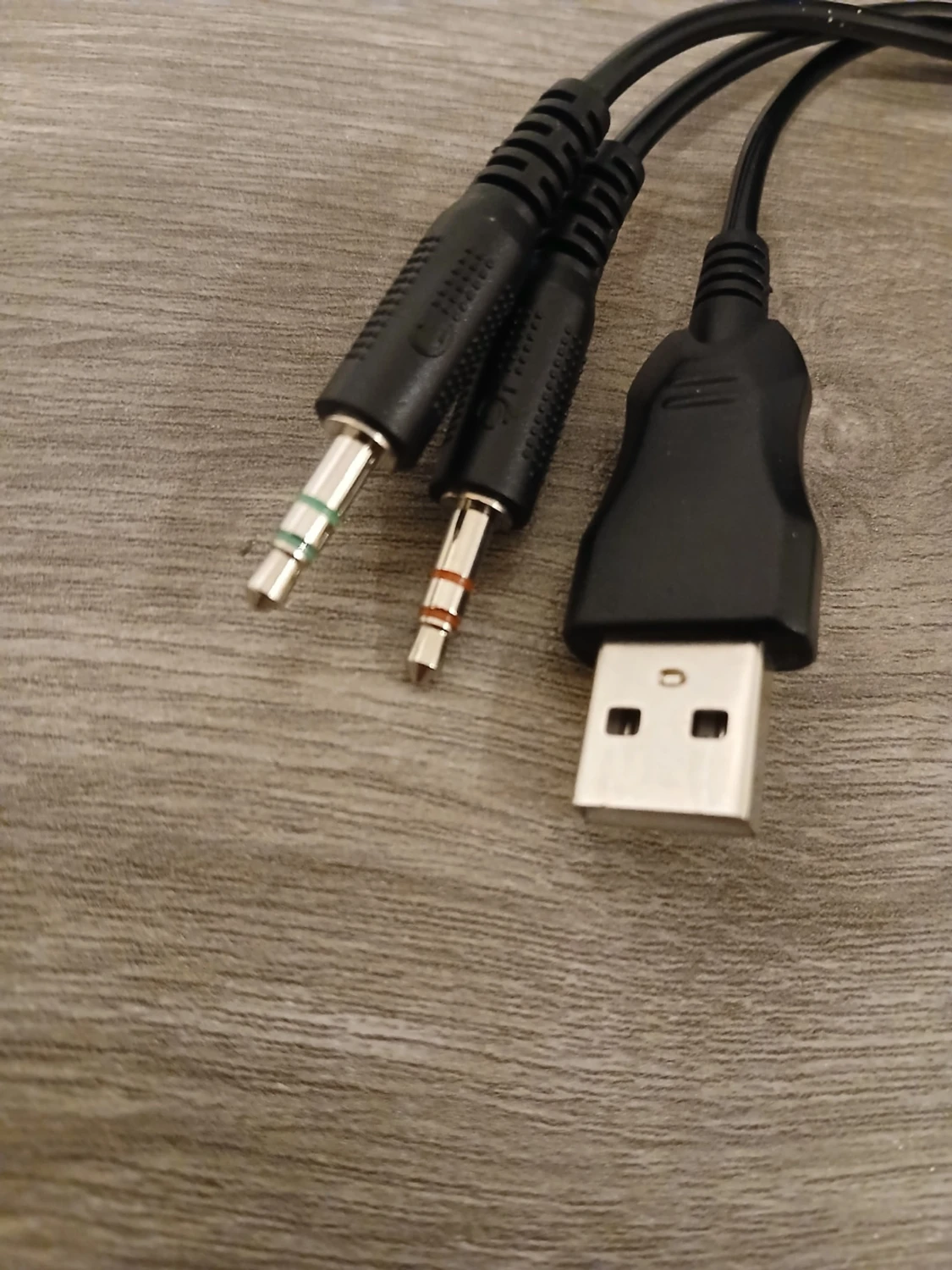 E-Sports gaming headset med RGB - 3