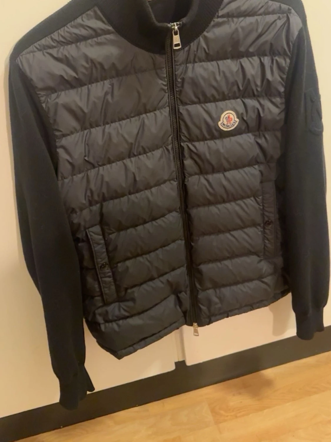 Svart quiltad cardigan jacka Moncler
