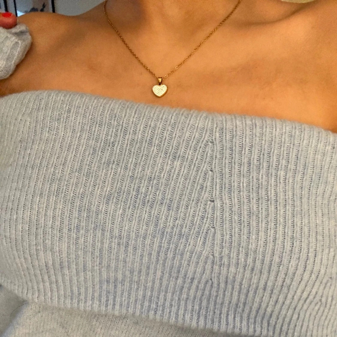 Off shoulder tröja - 1