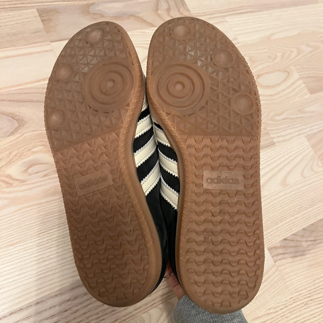 Adidas Samba OG svart/vit sneakers - 4