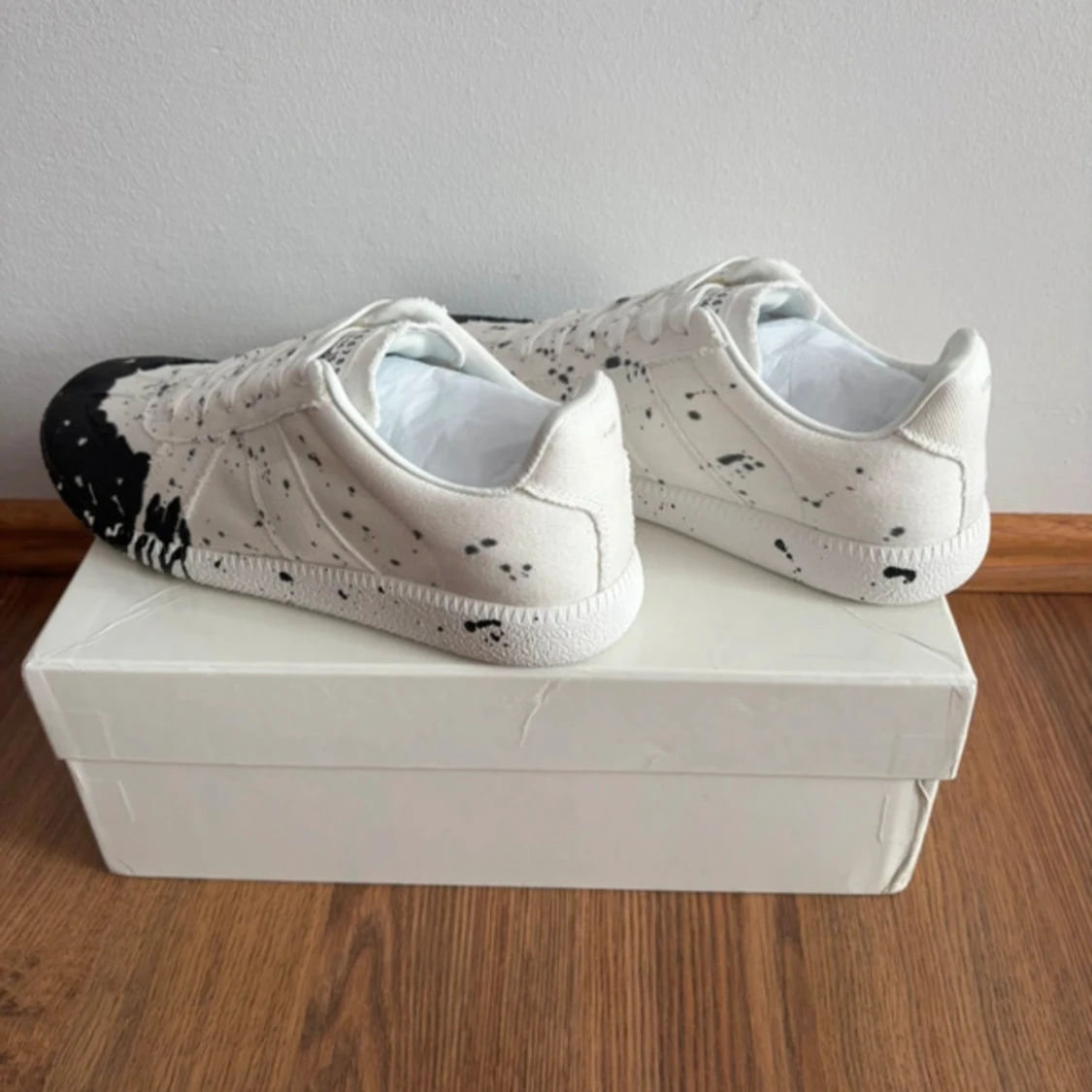 Maison Margiela sneakers svart/vit - 4
