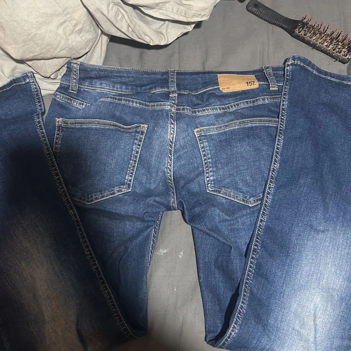 SÄLJER SNABBT Blå bootcut jeans från 157 - 3