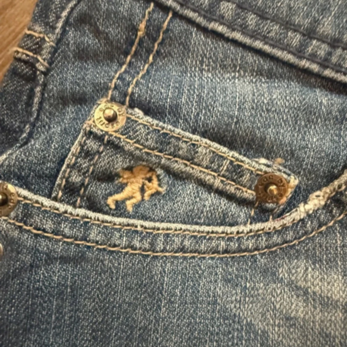 Snygg lågmidjad jeans kjol - 1