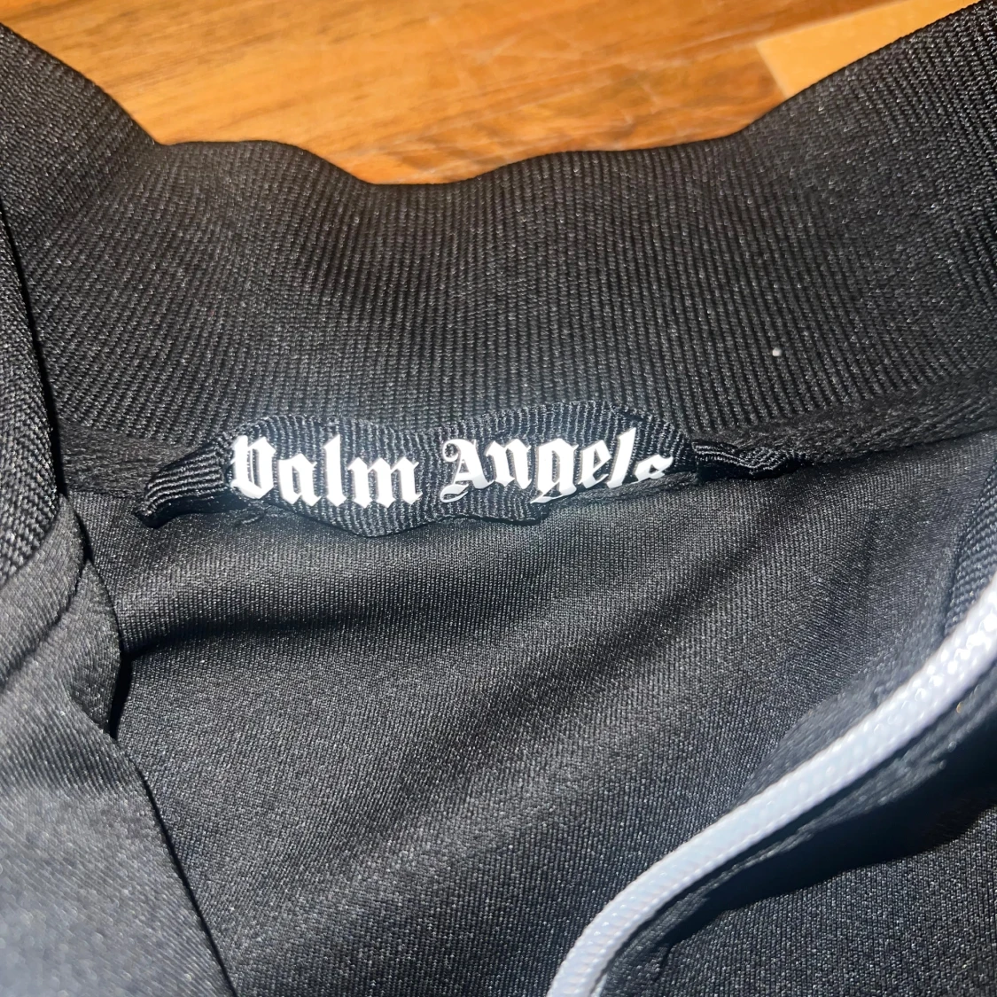 Svart Palm Angels tröja storlek S - 2