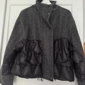 Eftertraktad Vicolo jacka - Använd typ 3 ggr i perfekt skick❤️ Skriv vid frågor☺️