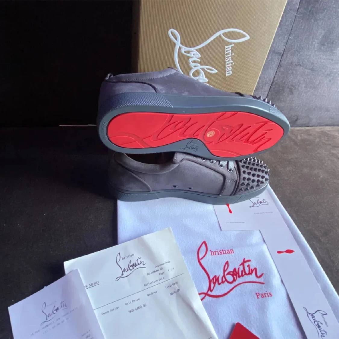 Christian Louboutin 🍾🤩