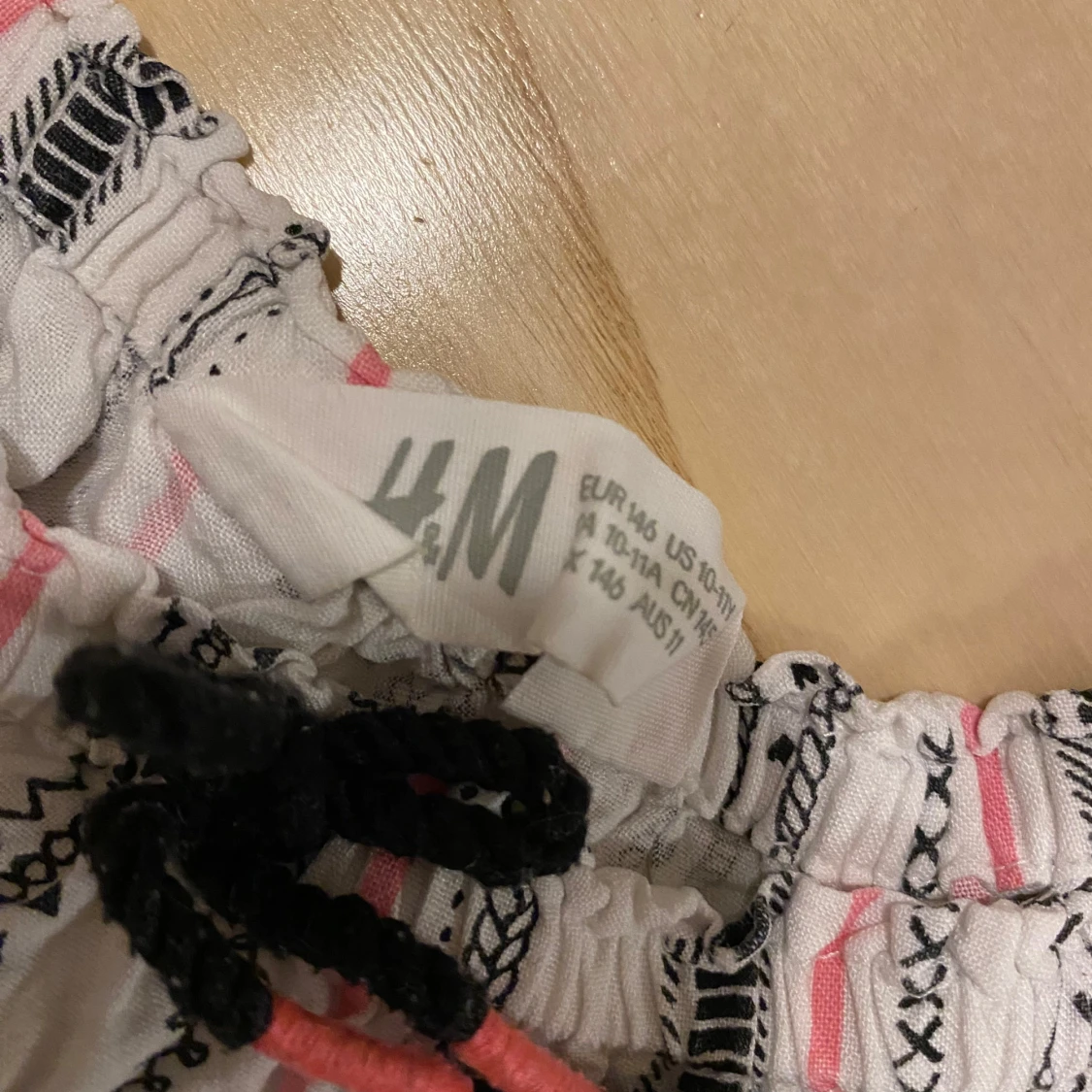 Randig croppad topp från H&M - 2