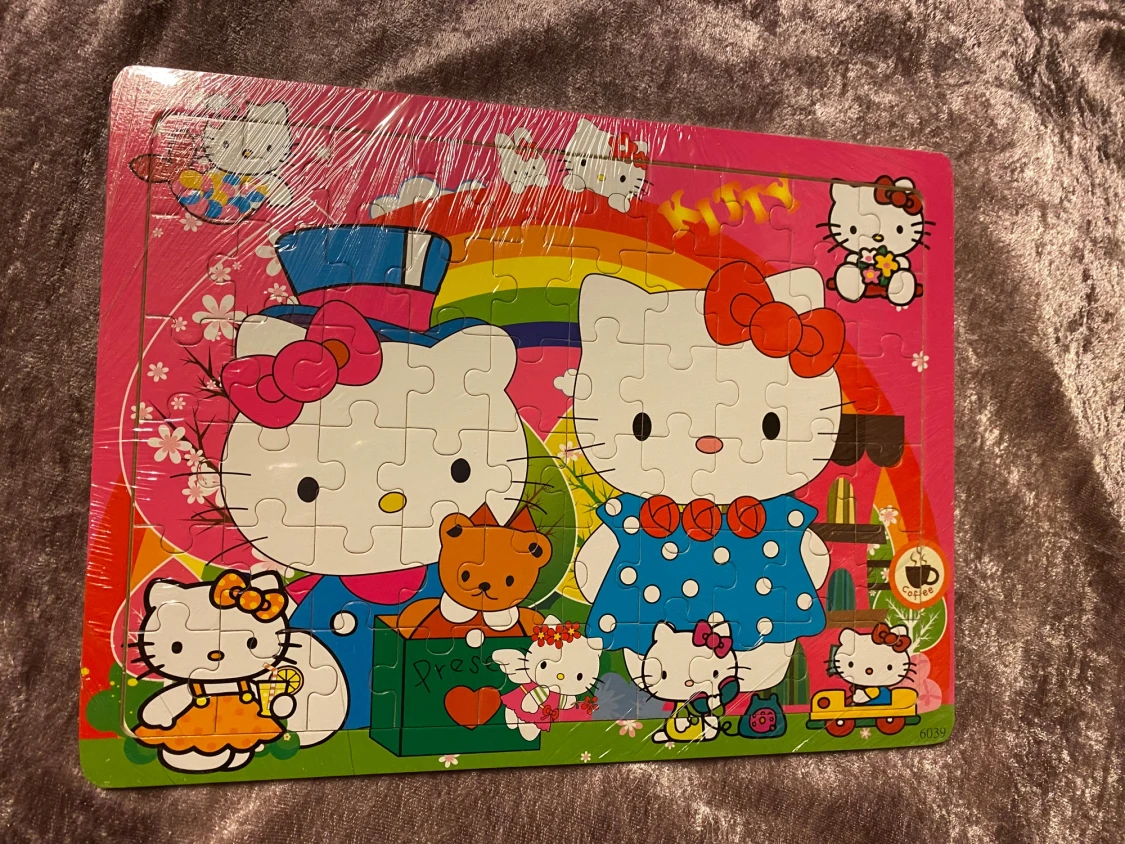 Frost, Sofia den första & Hello Kitty -  Trä Pusselpaket - 1
