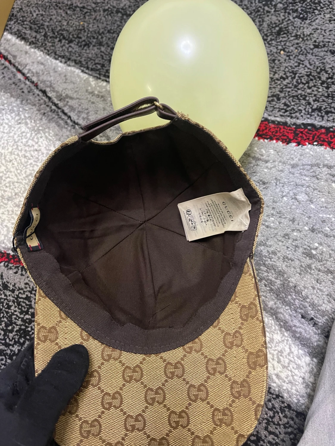 Gucci beige keps med GG-mönster - 4