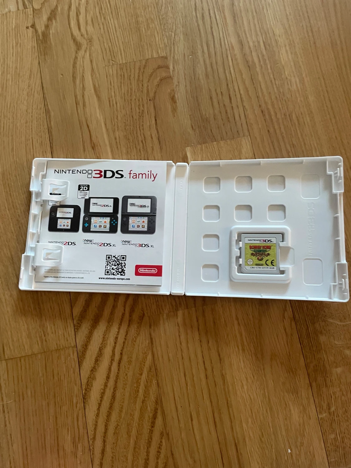 Donkey Kong Country Returns 3D - 2