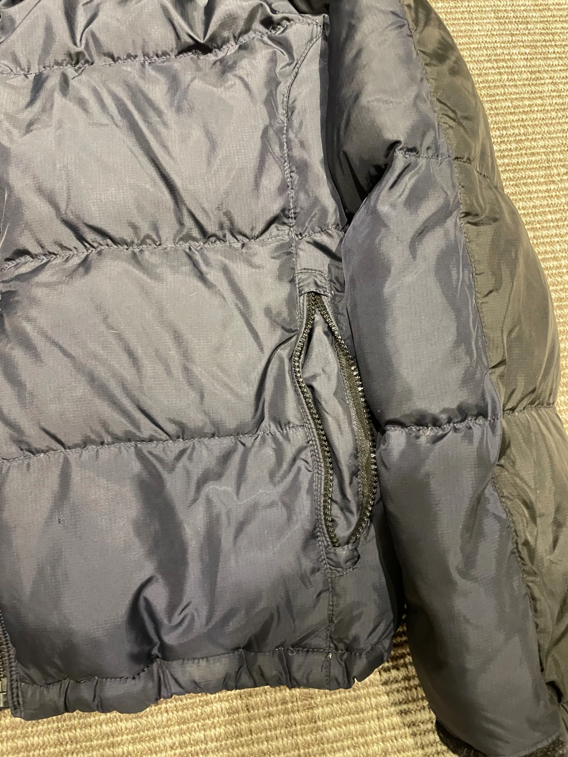 Mörkblå pufferjacka från Polo Ralph Lauren - 2