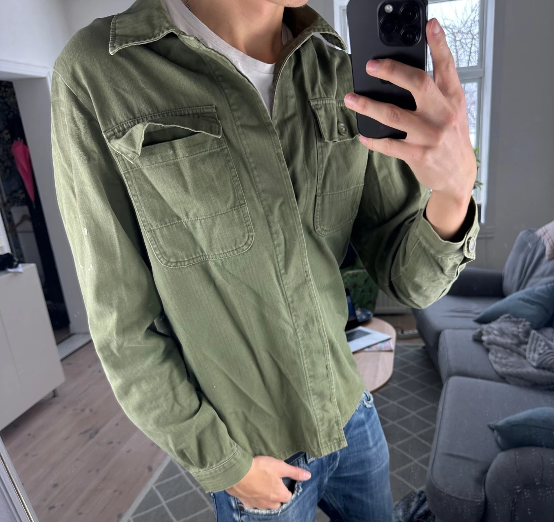 Overhsirt olivgrön  - 1