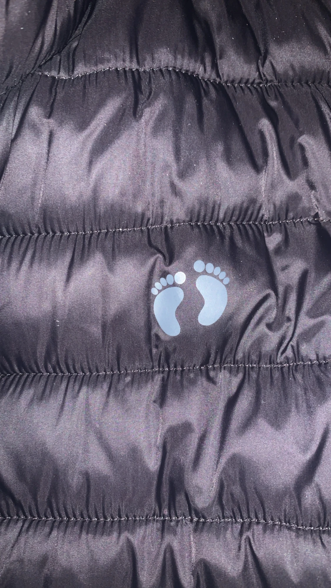 Svart dunväst med dragkedja från Hangten - 3