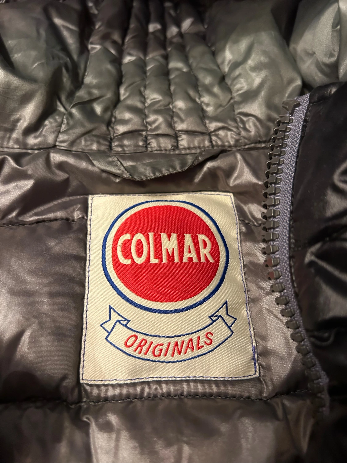 Svart Colmar dunjacka med huva - 2