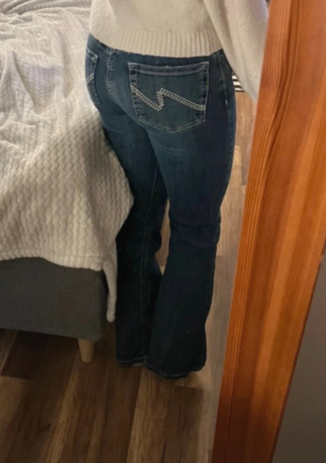 nelly jeans